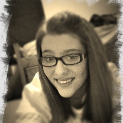 I'm a fun person! I love my family n friends! I follow back! 13 years young!