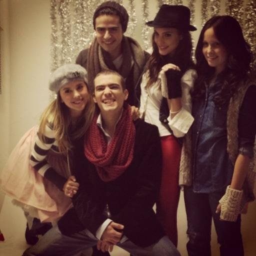 @soypaulinagoto @natdupeyron @macabeso @yagomo @Mrjackduarte @eleazargomez33 Los Amo!♥ Ustedes son TODO para mi♥