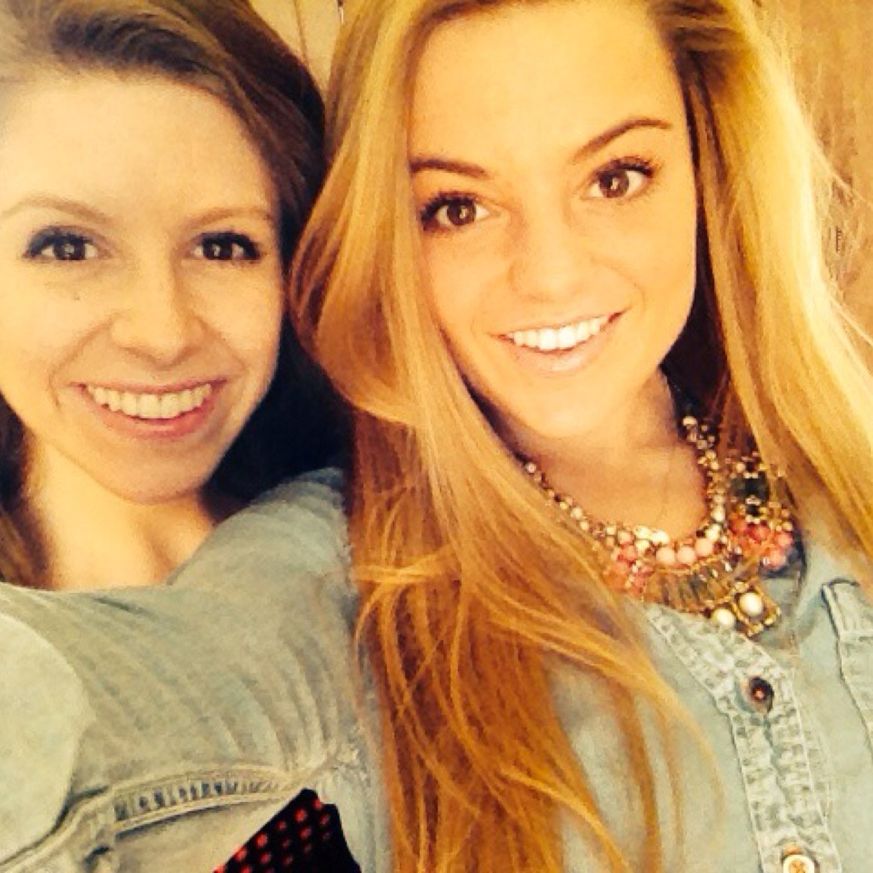 sydneycrawford2's profile picture. University of Minnesota Cheerleader ❤