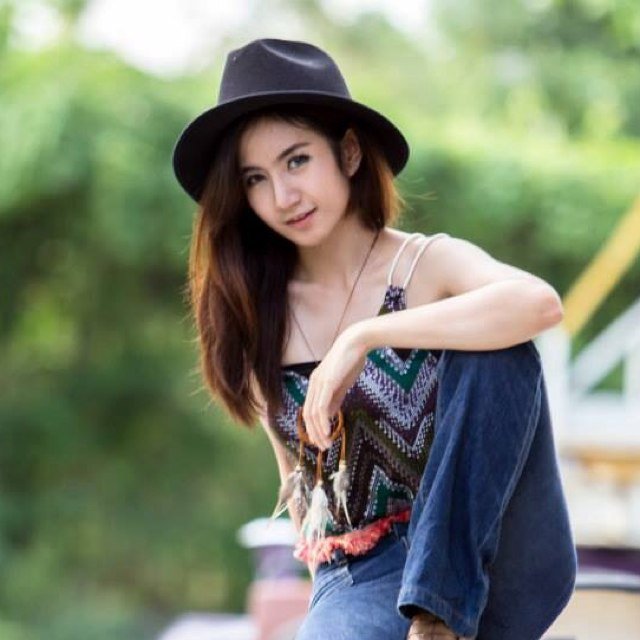 Madamerch's profile picture. ไบโอ❤