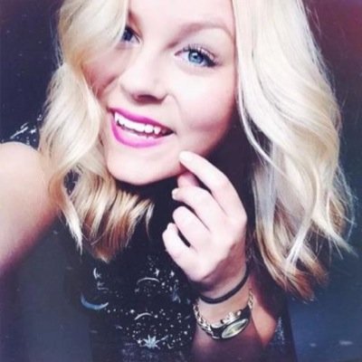 Dagi wenn du das liest ich bin froh, dass es dich gibt du bringst mich immer zum Lachen und du bist perfekt so wie du bist! Danke für alles #bienchen i love u❤️