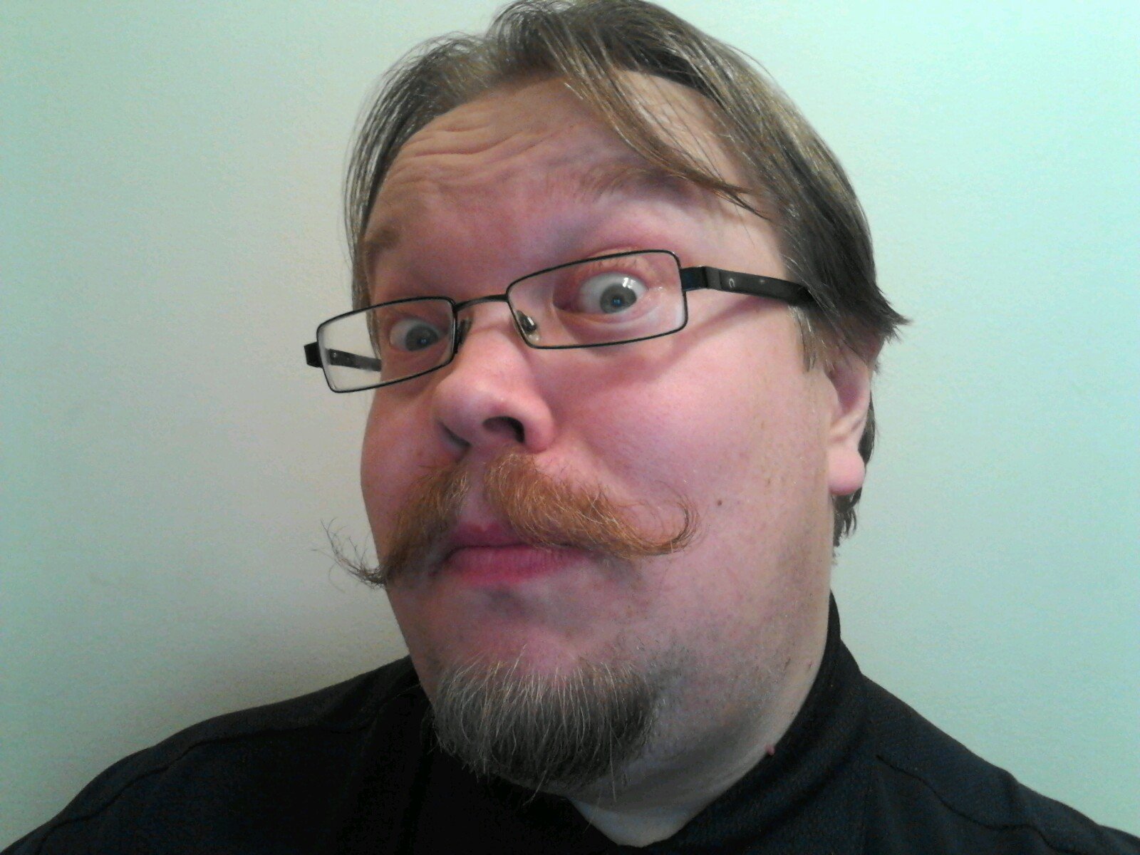 SnorriK's profile picture. A coffee blogger all about the journey, not the destination. Someone who enjoys the experience of life and good coffee.