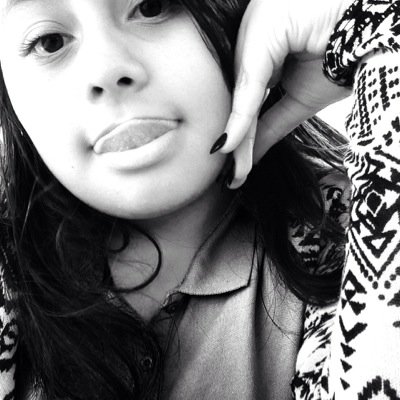 Follow me I'll Follow back and my ig:__cookiee_monster_my kik:griseldaluvsu