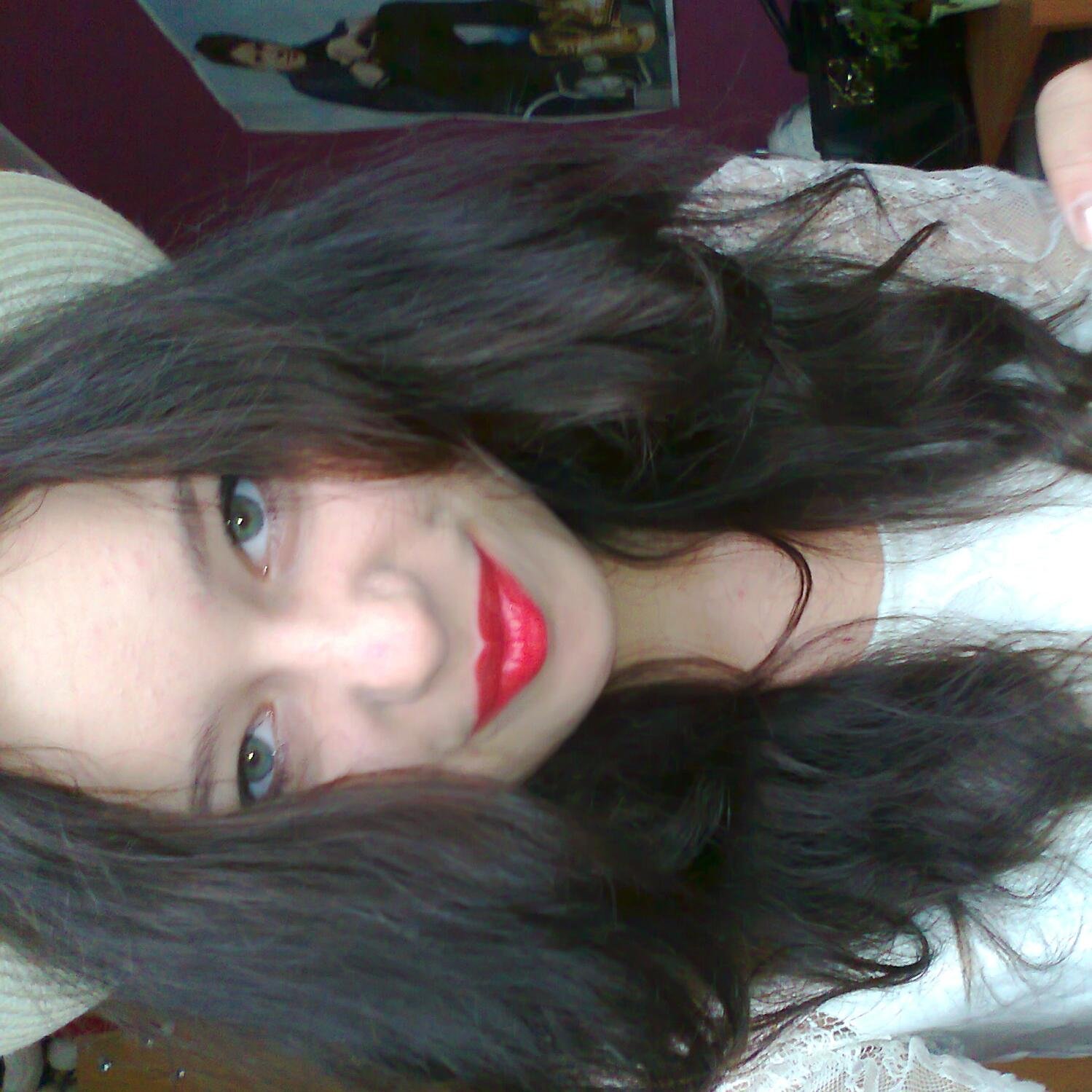 Beeatrice__'s profile picture. Everyone has a chance for forgiveness from God ♥