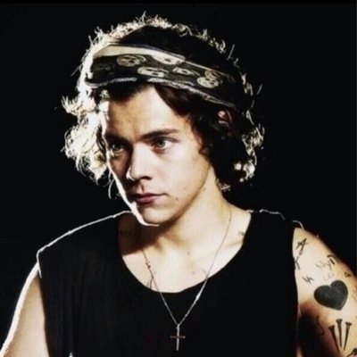 follow @HARREEH__