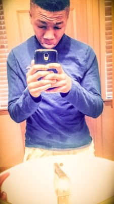 ya_boi_taevon's profile picture. •Follow your dreams and most of it will come true•