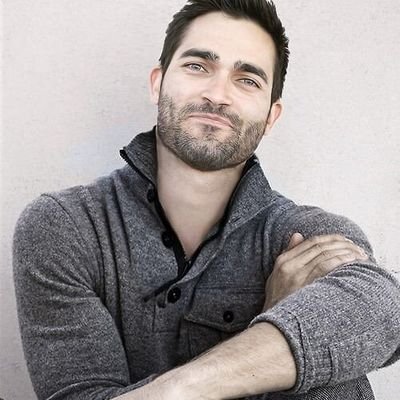 Tyler Hoechlin // Scott Cahill CiIV6yBP