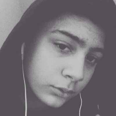 Ciao mondo ! Sono Simone ho 14 anni ed amo il rugby ... Ma prima di tutto i videogame 
#ps4 #swag