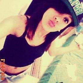 °° Se Deus criou as pessoas para amar, e as coisas para cuidar. Por que amamos as coisas e usamos as pessoas!  * 8) whats: 073-81009205  Facebook : Lay lima :3