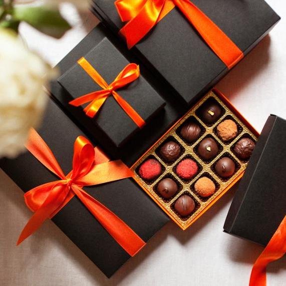 Dairy Free Artisan Chocolate Truffles, Suitable for Vegans.
Lovingly hand-made with high quality ingredients by our master chocolatier Bianca Marton.
