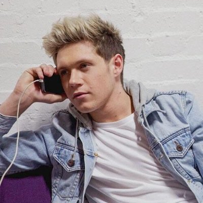 follow @luciouslyniall for virtual acceptance