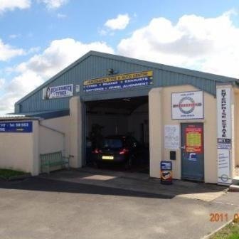 Peacehaven Tyre and Auto Centre, tyre specialist, auto centre covering all make servicing and repairs, MOTS, welding, diagnostics, price match, motor code app