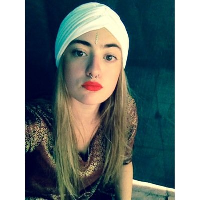 Rhea_Whittaker's profile picture. 