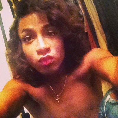 Fashion designer, makeup artist, stylist, owner of DAbyD'Angelo, successful entrepernuer! #single