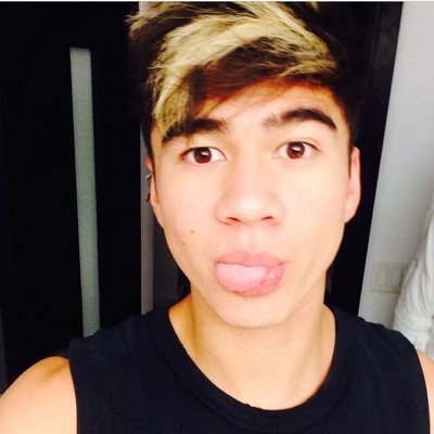 (✿◠‿◠) free follow from @crooksandcalum because she thinks you're lovely (◡‿◡✿)