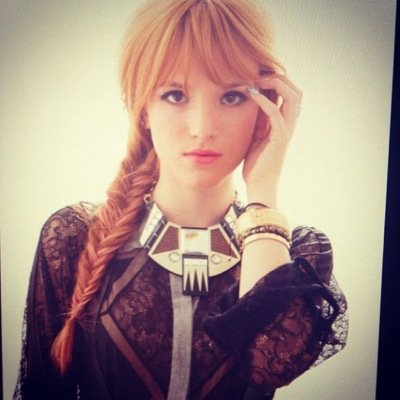 bella thorne is da queen