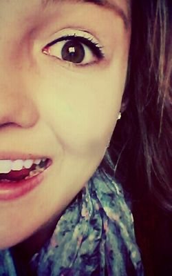 lindyzelolivier's profile picture. slaap&sieries&chocolates♥ Brunette . . .