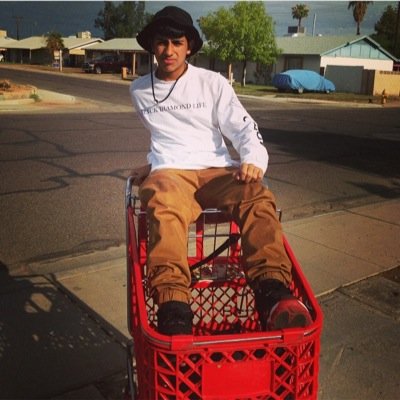 heyhoree's profile picture. 