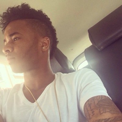 Fanpage and news for #LFC's teenage sensation, @Sterling31. #FollowBack.