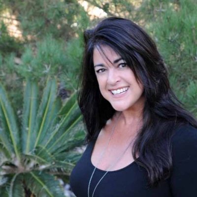 Executive Director of T & S Therapy Centre International, TMJ & Sleep Therapy Centre of San Deigo & Diamond Orthotic Lab Manufacturing  Distribution.