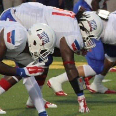 College football player got big dreams of playing in the NFL an im close to doing that.. Football is my HUSTLE N MY LIFE.HATE is a weak emotion #uwgwolves