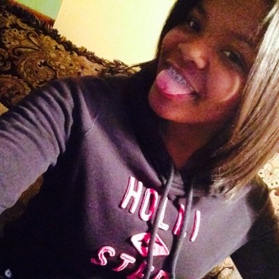 Follow My IG @Nyasiaa____