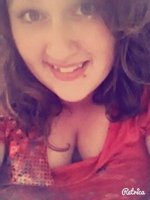 Hey im ally, im 15 :) follow for follow