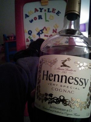 MayLeeWorld's profile picture. If it aint family - I aint with it!