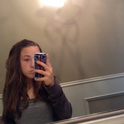 tianasaccs's profile picture. 