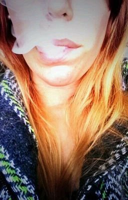 23. 
Productive pothead.
Marijuana Mom.
Aspiring cannabis entrepreneur. 
Love it or hate it. ✌
Instagram: juju420xo