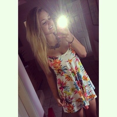 17, Chesterfield! currently a model at nemesis big Wednesday fan! R.I.P brother miss you! Kik: sarahlee97x bbm:7FF1CA69
