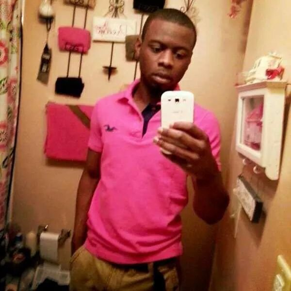 I just want to be rich can careless about fame.....Chris G.
