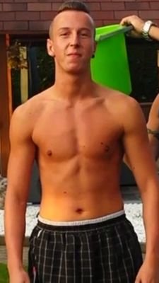 xJoerii_'s profile picture. 19 year old pc gamer and youtuber from Belgium, i play the cod series and battlefield and loads of other games!