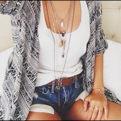 soft legs & daisy dukes are what I live for. big hips and maroon lips