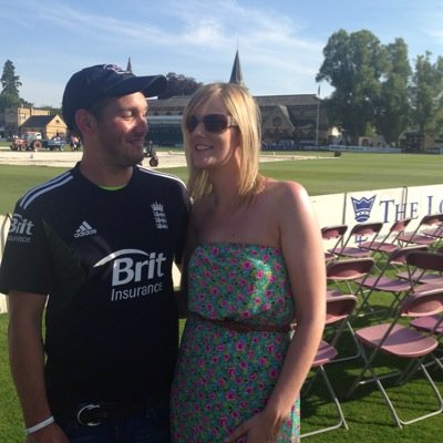 nicolameek2's profile picture. 