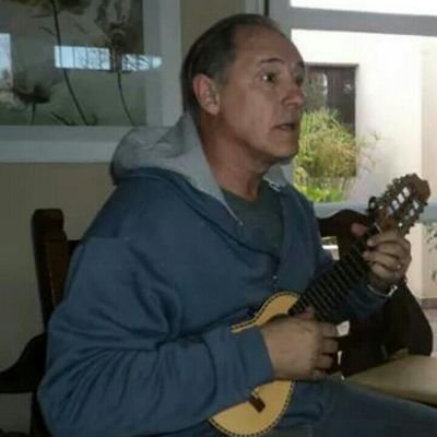 Medico , especialista en Endocrinologia, Diabetes y Medicina Nuclear-Medico Deportologo. Director Ejecutivo del Hospital Zonal de Las Flores