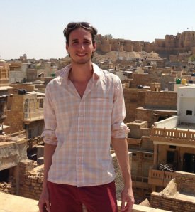 inthehowes's profile picture. Storyteller, book lover, business owner, father, and professional curator of curiosities and conversation.