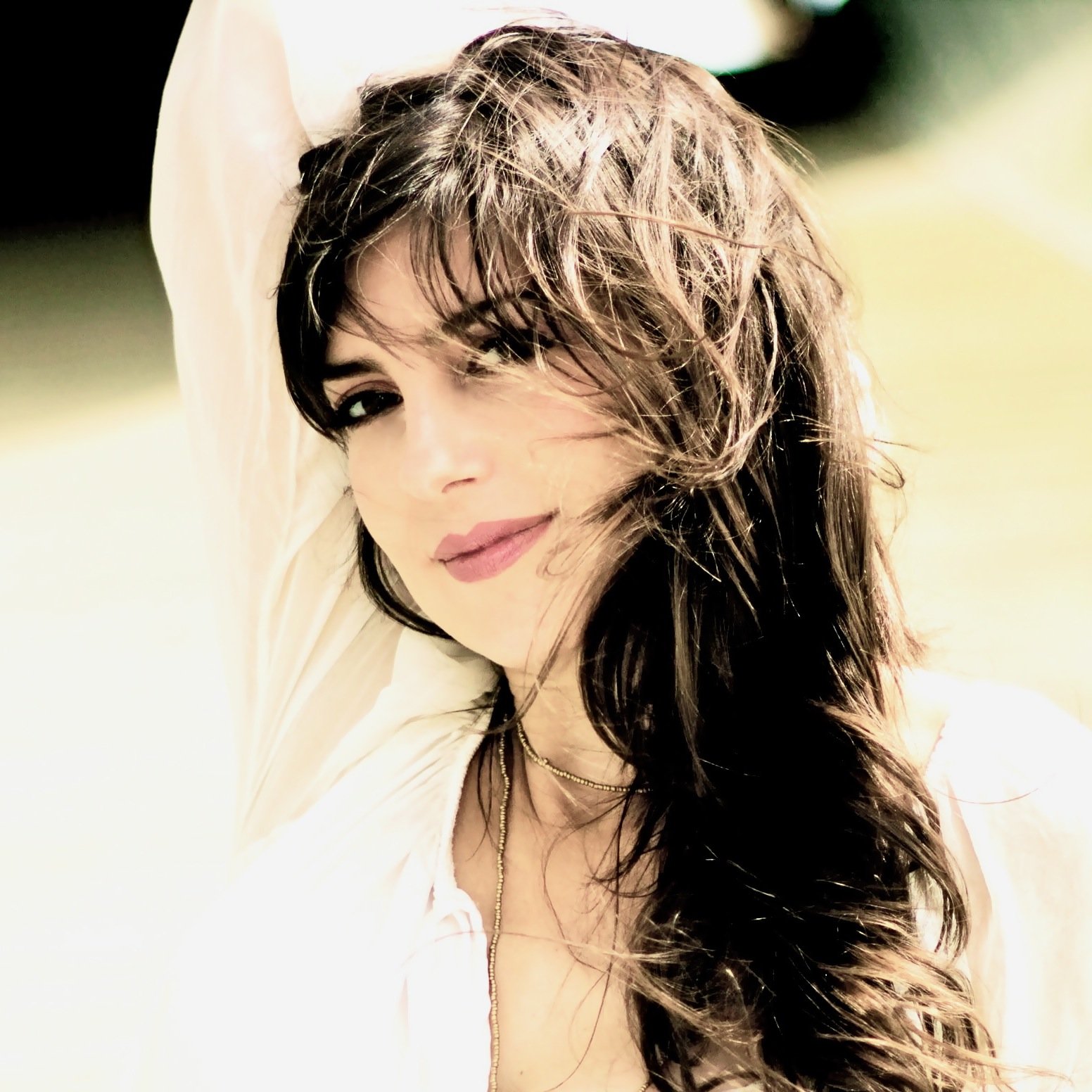 💚Cantante- Periodista  Singer- Journalist  Por un mundo donde seamos socialmente iguales, humanamente diferentes y totalmente libres.  
