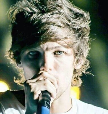 louisinho está me comendo right now