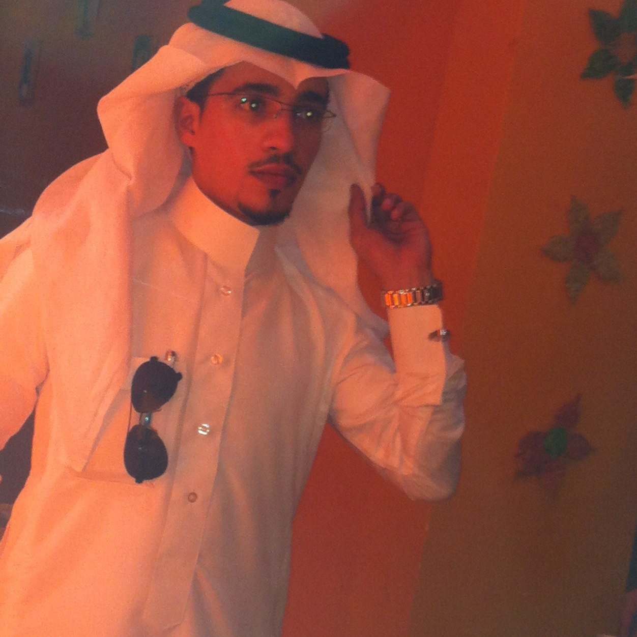 موظف البنك الأهلي قسم تمويل السيارات : 0550959599
