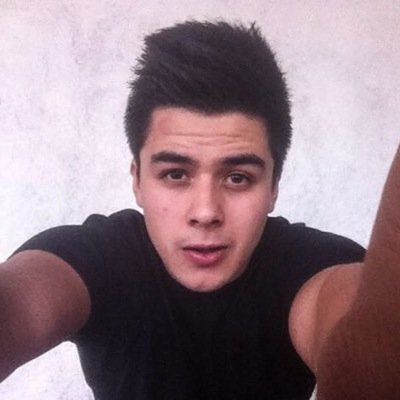 Twitter chido: @SebasVazuqez En este twitter (@BlakeVazuqez) seguire a todos Vean nuestros videos! : D