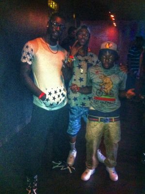 I'm just yung and I'm living   ✈✈