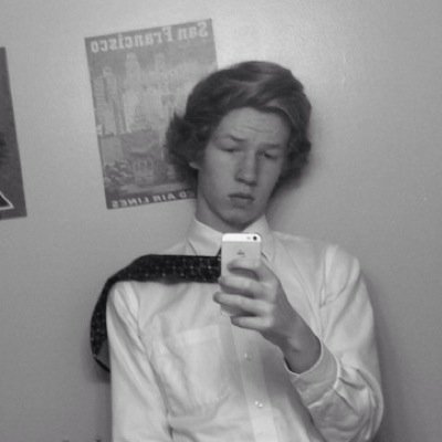Hi my names Jay please go turn on my main accounts notifications @JayWarrens its my goal to be like my idols Cam, Tay, and Carter to be able to make ppl smile:)