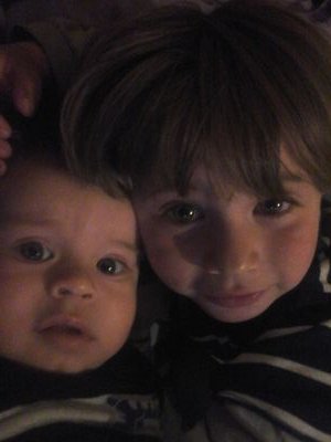 benja y santi los amo mucho