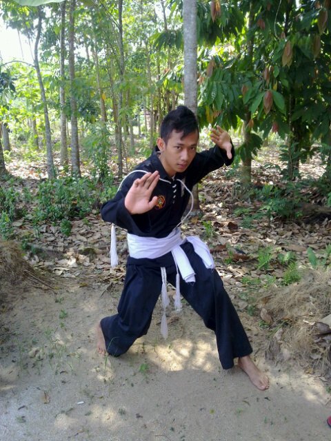 berani karena benar taku karena salah. .

hidp dan matiku hanya di tangan sang pencipta
