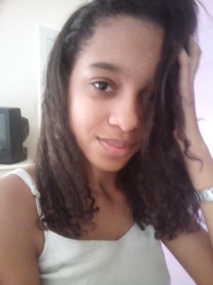 juliahss2's profile picture. meu mundo simplismente para quando estou com vc