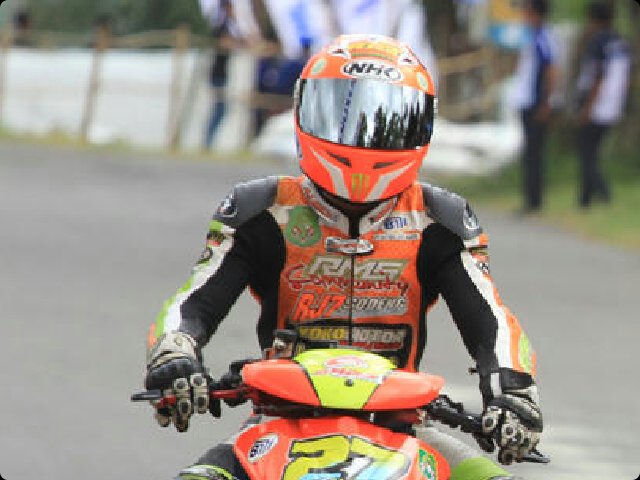 bismilah doa dan usaha RACER in my'Life kita sabar kita lancar ntuk menuju cita2 ke podium #@trihartina swirta T :)  Makassar|sidrap