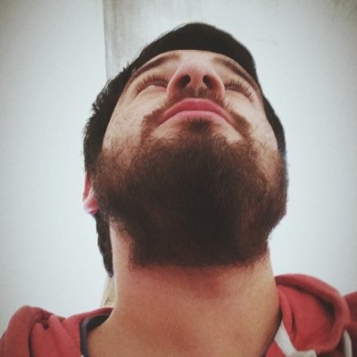 Fanatico del futbol y un enamorado de Colo Colo ⚪️⚫️ | Casi Ingeniero... casi llamado tesis | puconino de ❤️| @danypuntito 😍😍😍
