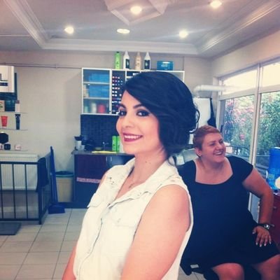 Uğur böcüğü, uykucu, biraz unutkan, düz saçlı, filmkolik vs.