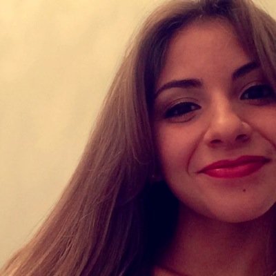 CamilaRedondo10's profile picture. 